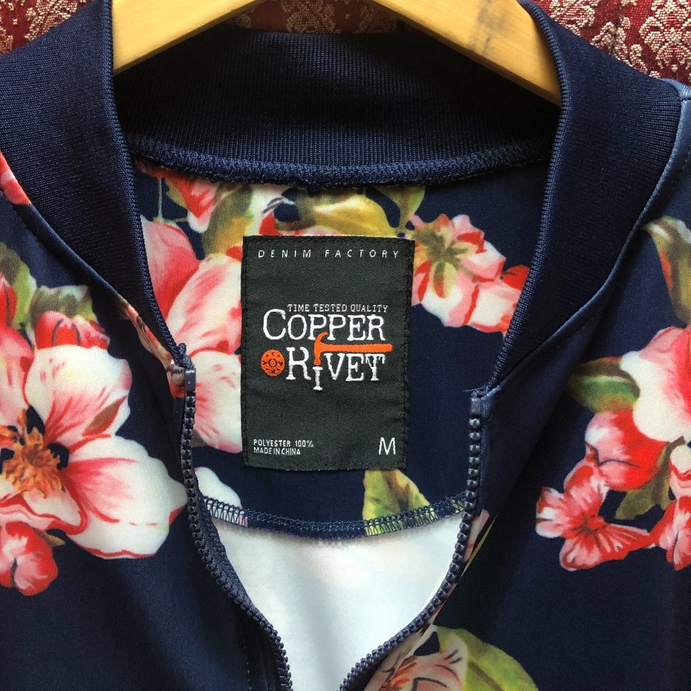 Copper Rivet Zip Up Sweater - Picture 2 of 3